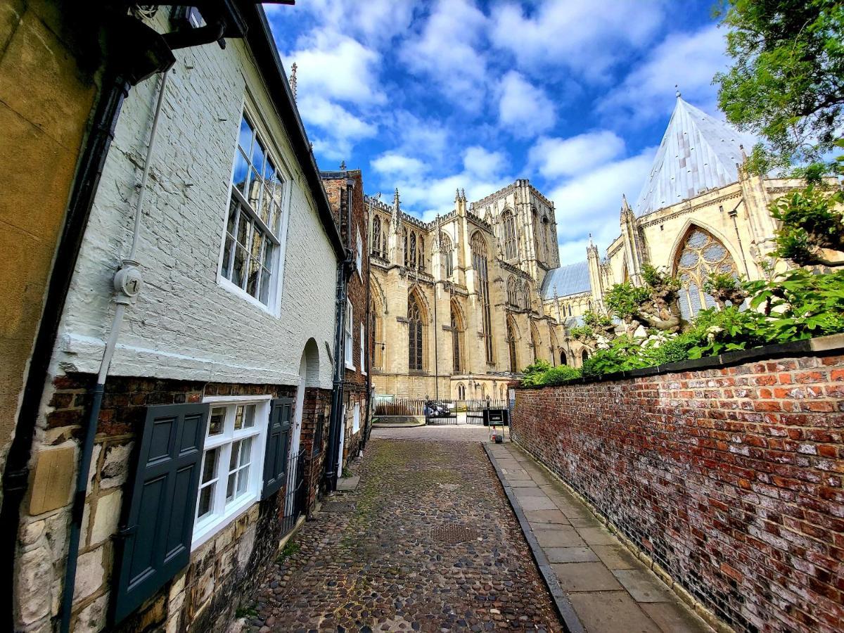 Chapter House ยอร์ค ภายนอก รูปภาพ